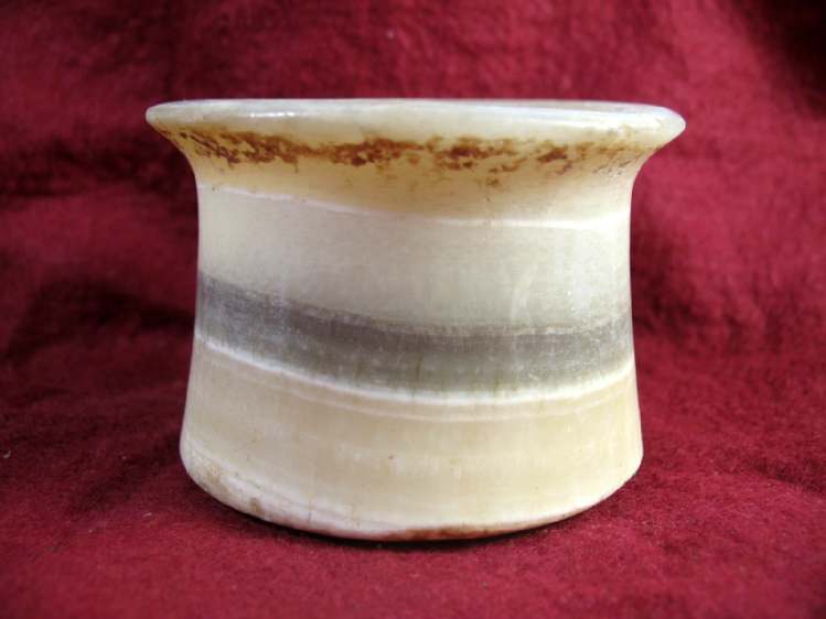 **SOLD**  Very fine 3rd millenium stone vessel