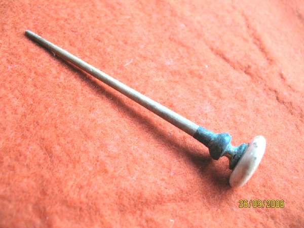 **SOLD** Very stylish bone and bronze Roman hair pin