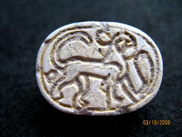  **SOLD** Good Second Intermediate Period scarab