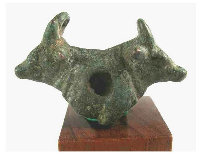  **SOLD** Interesting ?Urartu bronze element