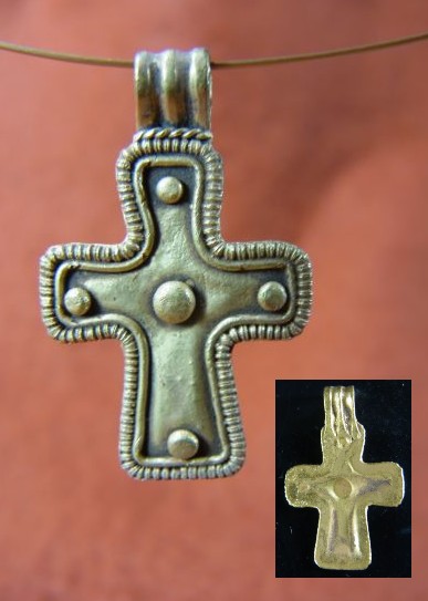 **SOLD**  Fine wearable gold Byzantine pendant cross