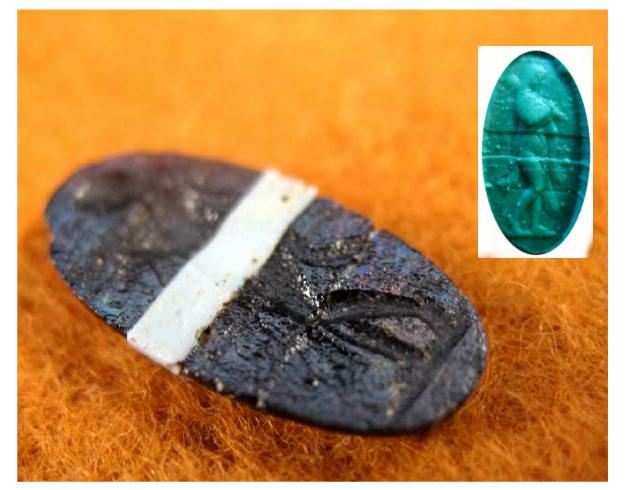**SOLD**  RARE Roman glass intaglio mimicking banded agate