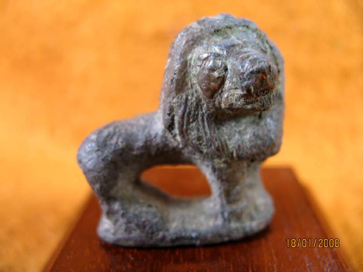  **SOLD**Lovely little  Roman bronze lion 