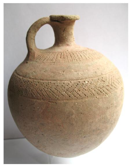 **SOLD** Very fine Tel el-Yahudiyeh ware jug in the rarer pale fabric