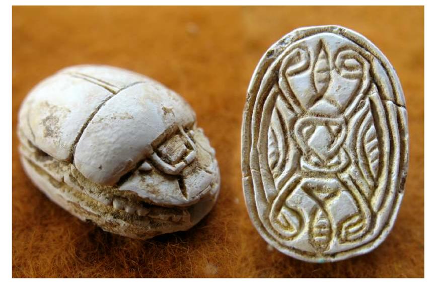 **SOLD** Fine and large Hyksos scrab with rare square head.