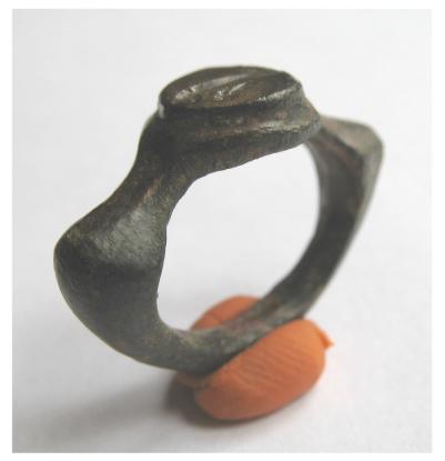 **SOLD** Handsome and chunky engraved Roman bronze ring ?military motifs