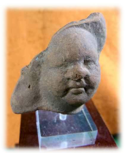  **SOLD**Charming fragmentary Alexandrian terracotta head